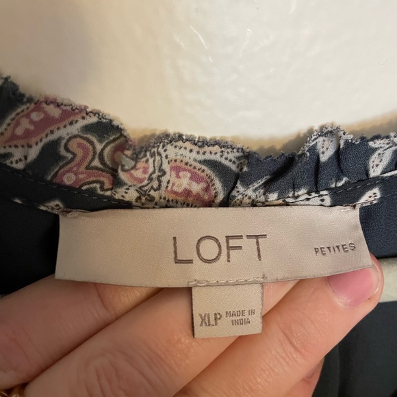 The Loft Floral Dk Gray and Pink Women's Longsleeve Dress in PXL - Picture 3 of 6